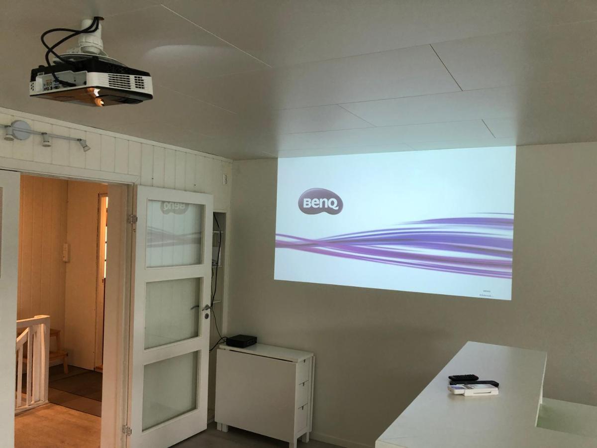 Spacious House In Tromso, Perfect For Groups Of Families, Tourists Or Workers Tromsø