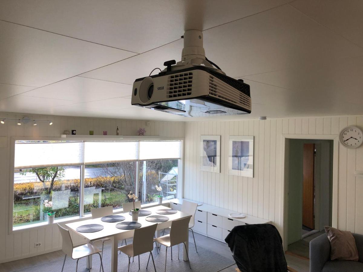 Spacious House In Tromso, Perfect For Groups Of Families, Tourists Or Workers