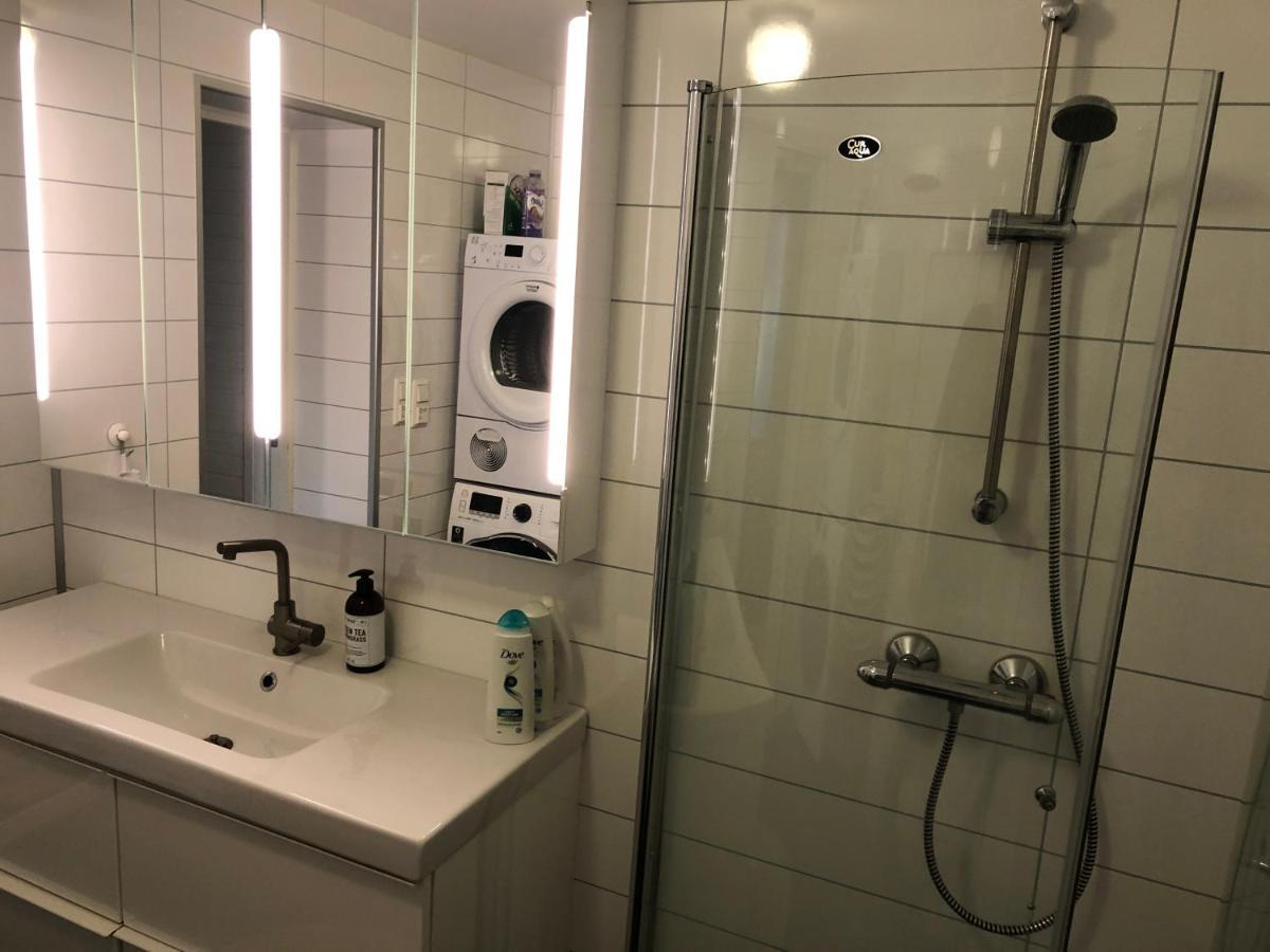 Apartment Spacious House In Tromso, Perfect For Groups Of Families, Tourists Or Workers