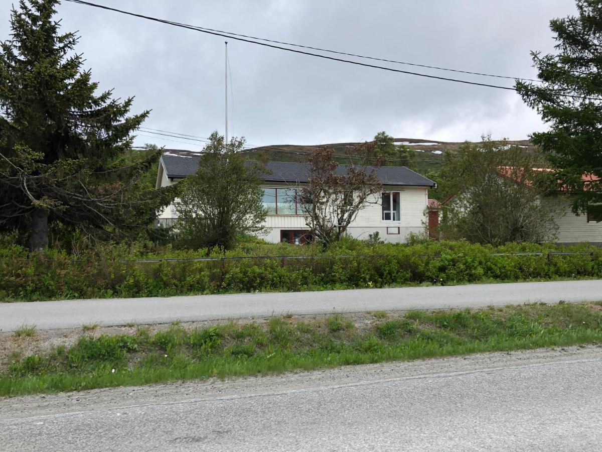 Apartamento Spacious House In Tromso, Perfect For Groups Of Families, Tourists Or Workers *