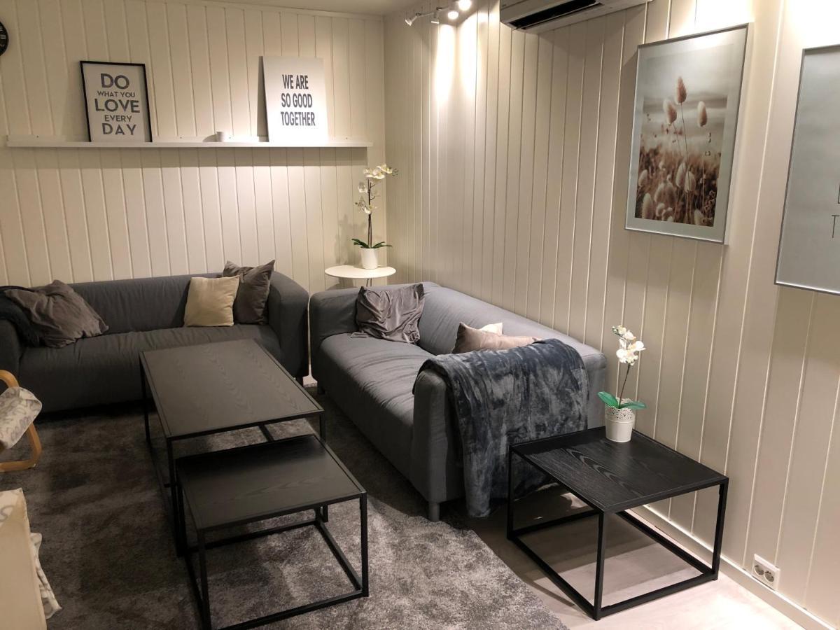 Apartment Spacious House In Tromso, Perfect For Groups Of Families, Tourists Or Workers